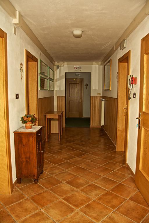 Albergo Ristorante Iris Ауронцо ди Кадоре Екстериор снимка